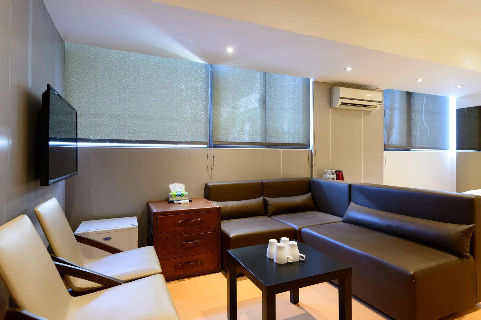 H106 Hao Zhu Inn Taipei Extérieur photo